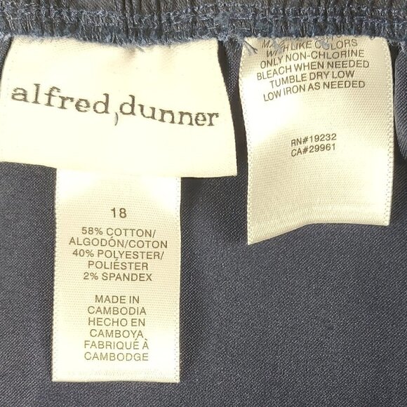 Alfred Dunner Blue Classic Fit Pants. Size 18 (NWT) - Picture 8 of 9
